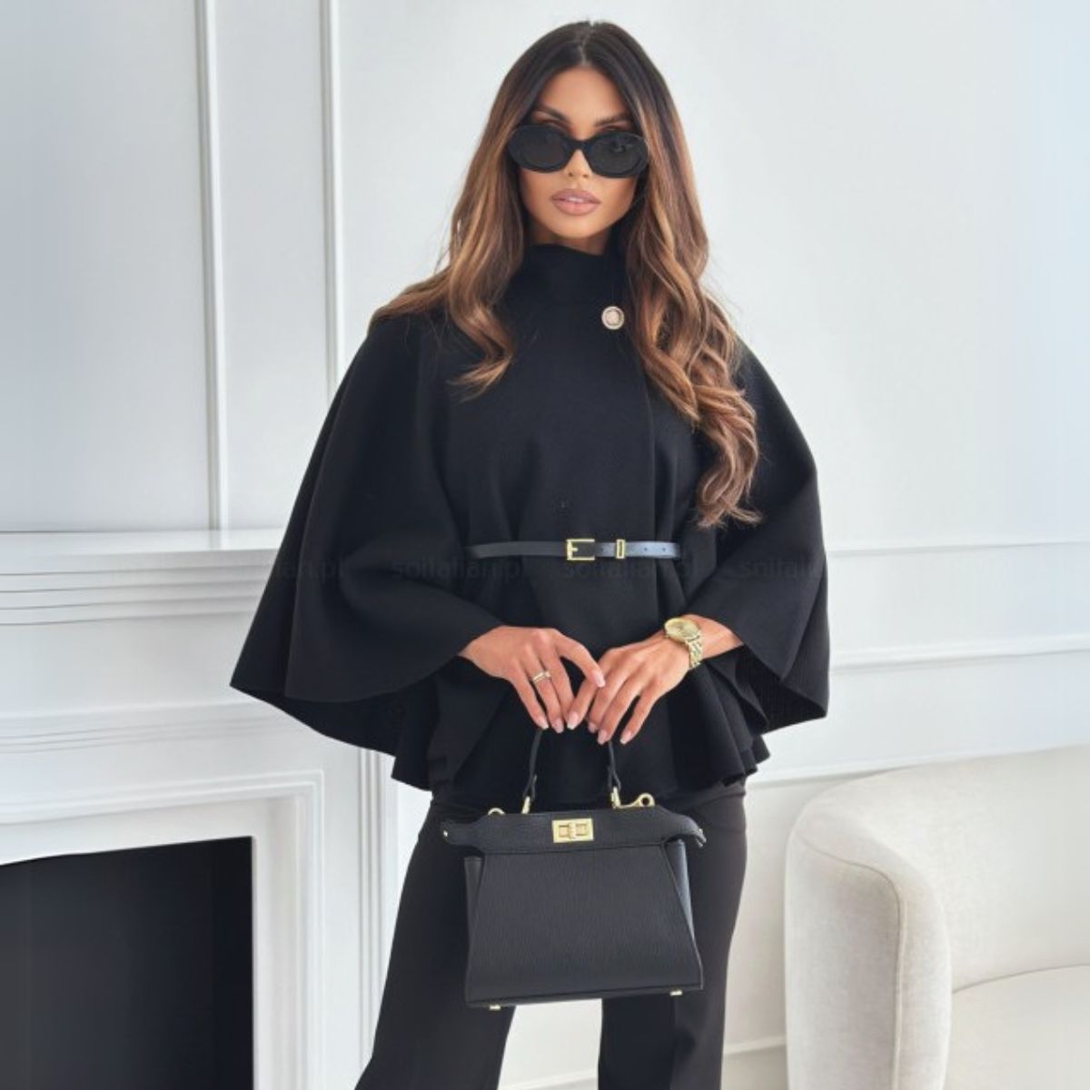 Sania - Mantel